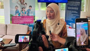 Orthokeratology Jadi Solusi untuk Mata Minus Anak