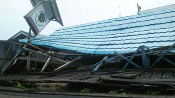 حكومة جنوب باريتو ريجنسي تصلح انهيار السقف في ميناء بيندانغ