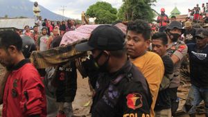Wanita Hamil yang Hilang saat Banjir Bandang Ngada Akhirnya Ditemukan dalam Keadaan Tewas, Suaminya Masih Dicari Tim Gabungan TNI-Polri dan SAR