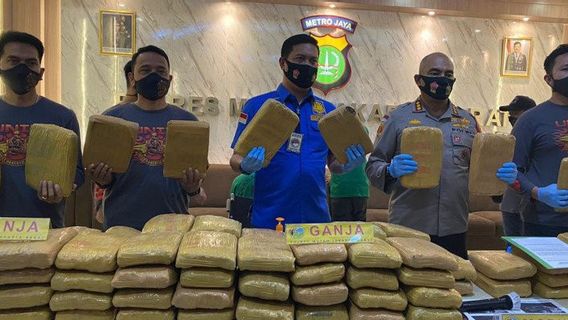 Bapak dan Anak Selundupkan 157 Kg Ganja Terancam Hukuman Mati