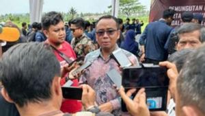    KPU Pangandaran Pecat Anggota KPPS Salam 2 Jari Sebut Nama Prabowo