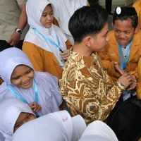 Jelang Hari Santri Nasional, Gibran Sambut 240 Santri di Istana Wakil Presiden