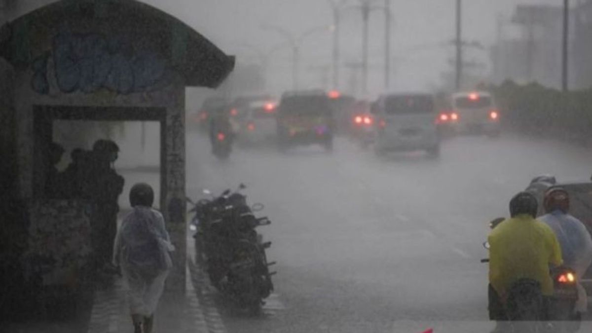 BMKG : 24 villes d'Indonésie vont pleuvoir le lundi 25 mars