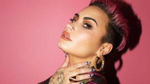  Kritik Lollapalooza Digelar saat Pandemi, Demi Lovato Justru Tampil di Sad Summer Fest, Warganet: Munafik!