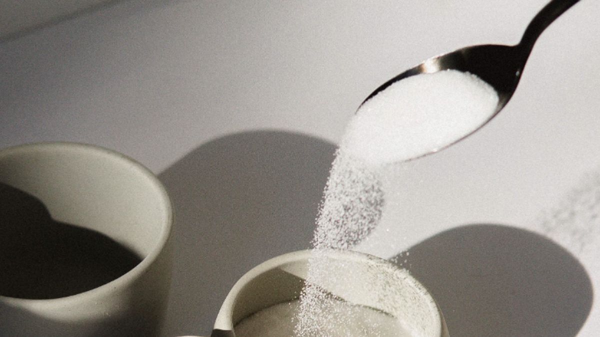 Ramai Es Teh Indonesia Somasi Pelanggan, Ini Risiko Penyakit Bila Konsumsi Asupan Gula Berlebihan