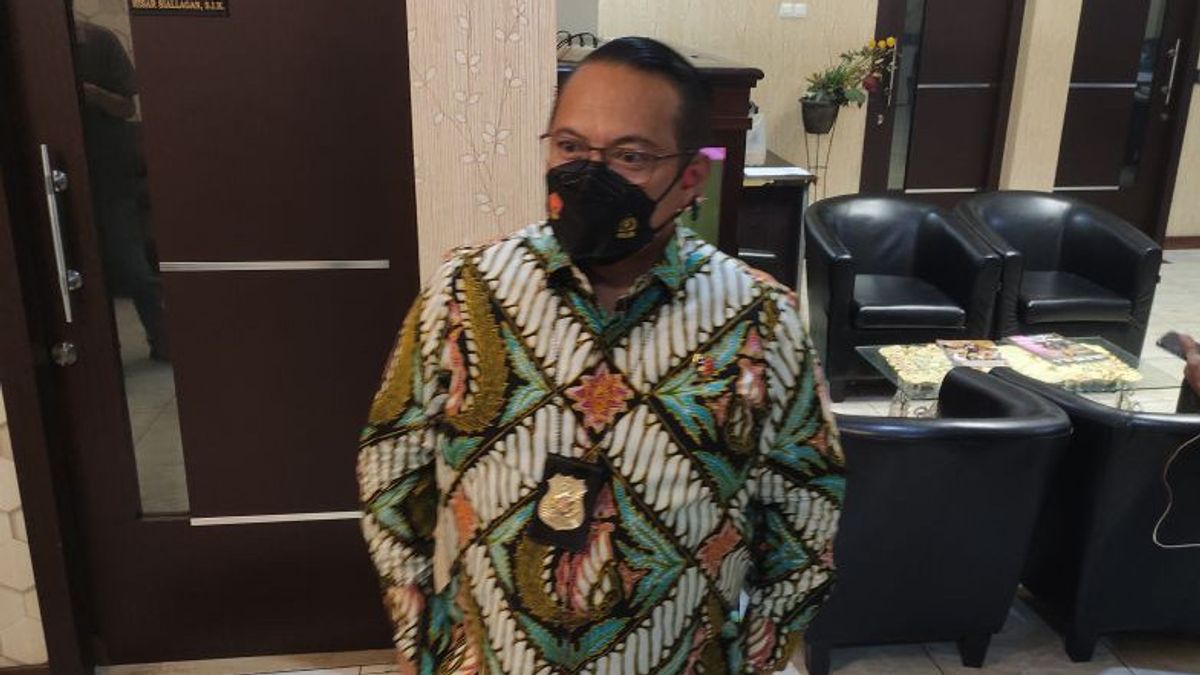 قضية تزوير مزعوم، مرشح سابق لمنصب عمدة باليمبانج ساريمودا اعتقلته الشرطة
