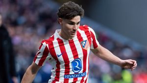 Arsenal Pertimbangkan Transfer Julian Alvarez pada Akhir Musim