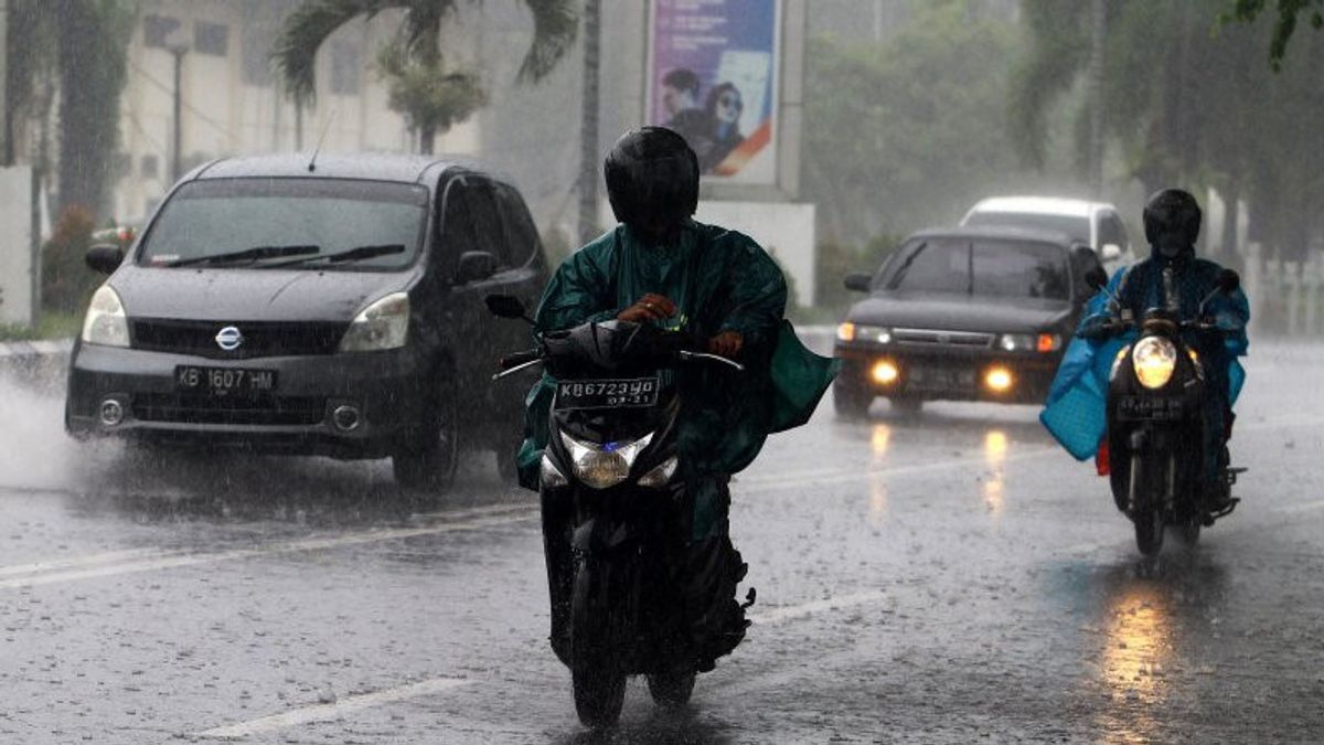 5月17日星期二 天气预报： 勿加泗-德波-茂物和一些大城市 下雨