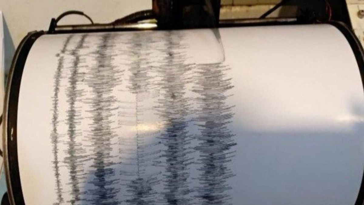 Earthquake In Banggai Islands, Magnitude 5.0