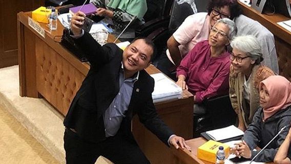 Anggota DPR Fraksi NasDem Taufik Basari Positif COVID-19