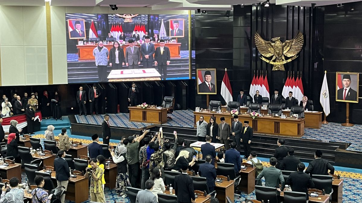 Suhud Alynudin approuvé comme président de la DPRD DKI, le législatif a convenu que Khoirudin a été remplacé 