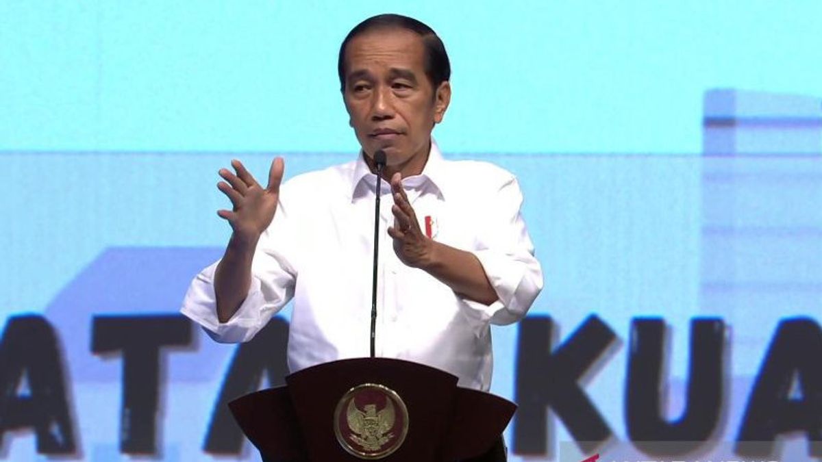 Meski Dihina dan Dicaci, Jokowi Tegaskan Sikap Tetap <i>Geber</i> Bangun Infrastruktur demi Kemajuan Indonesia
