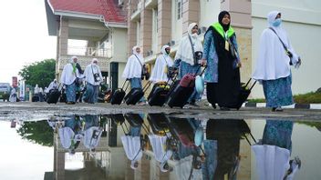 Farah Fazira From Lhokseumawe Aceh Becomes The Youngest Hajj Candidate