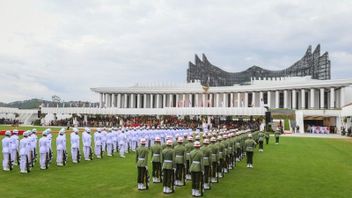 Indonesian Air Force Shows F16 Fighter Aircraft Attraction