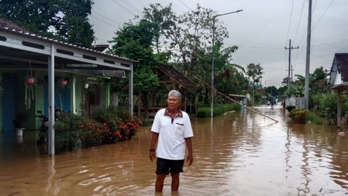 ジュンブルの2つの村の748戸の家が浸水