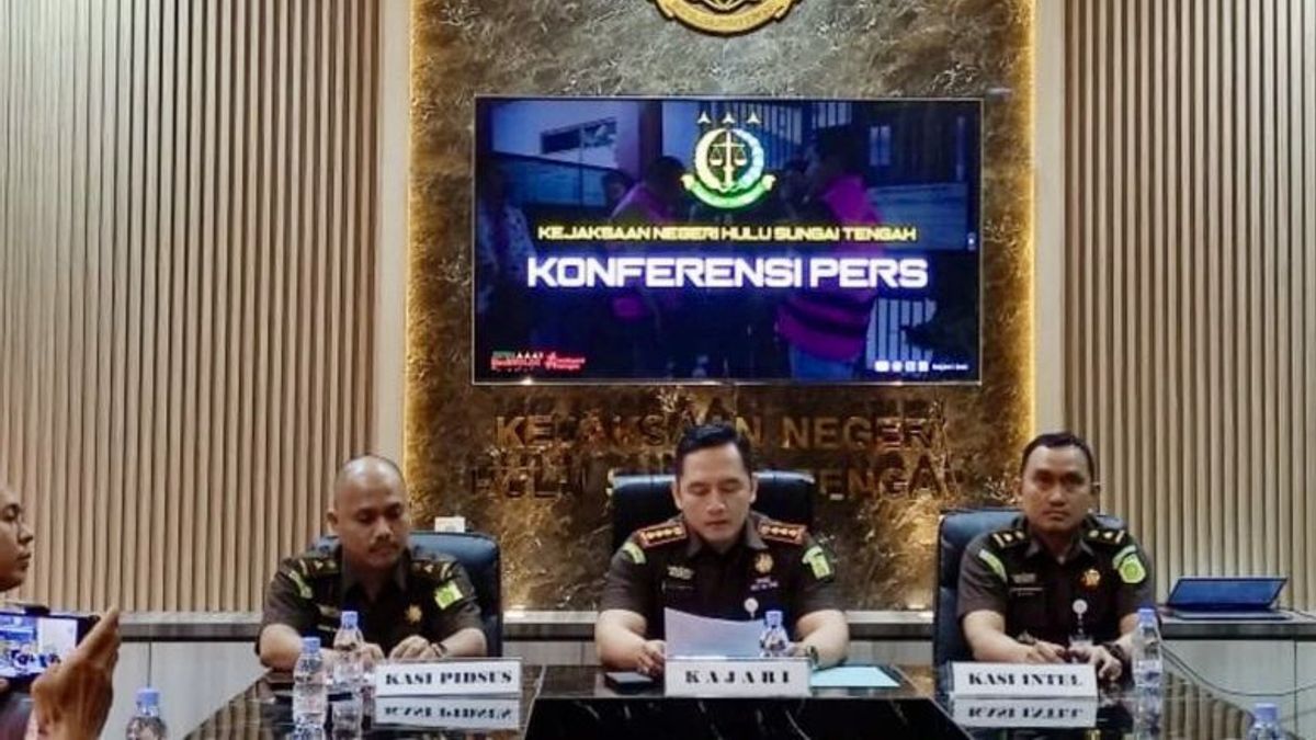 South Kalimantan HST Kejari Set 2 Corruption Suspects For Village Road Project Rp173 Million