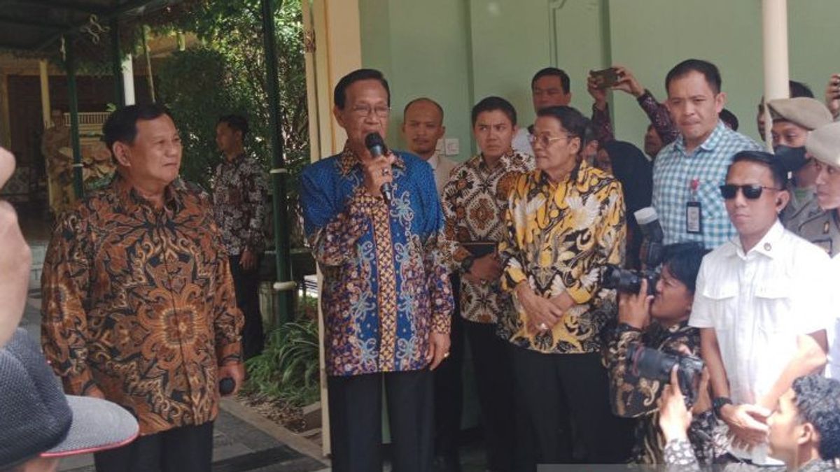 Sowan To Sultan HB X, Prabowo: He Gives Wejangan We Receive