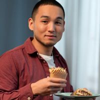 Makan Malam untuk Kesehatan Metabolisme, Sebaiknya Jam Berapa?