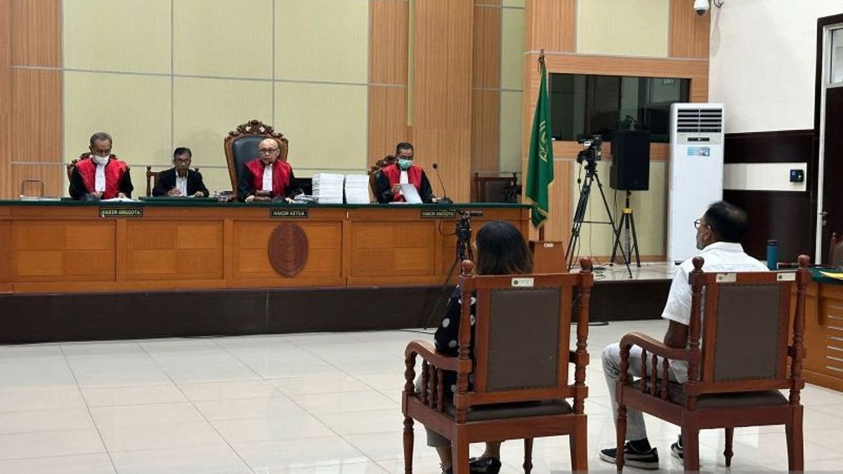 Haris-Fatia Still Wants To Present Komnas HAM At The Luhut Binsar Defamation Case Session