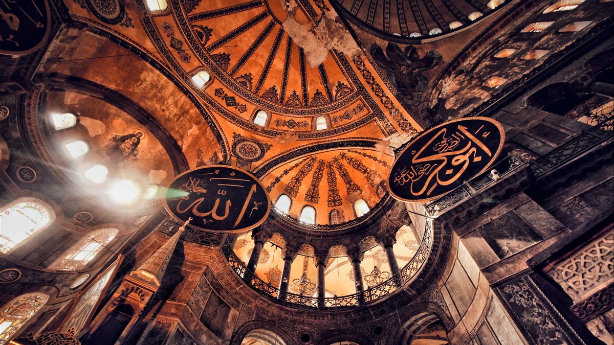 Hagia Sophia, Salah Satu Keajaiban Dunia yang Akan Dikembalikan Jadi Masjid oleh Erdogan