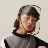 Face Shield ini Harganya 14 Juta, Apa Istimewanya?
