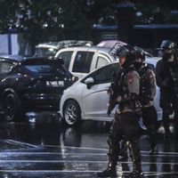 警方在印尼采取措施铲除恐怖主义，在3个印度尼西亚领土逮捕了23名恐怖分子