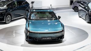 XPeng Pertimbangkan Bawa Sedan Listrik P7 ke Indonesia