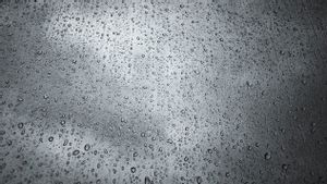 BMKG Ingatkan Warga Sumut Waspada Hujan Disertai Angin Kencang