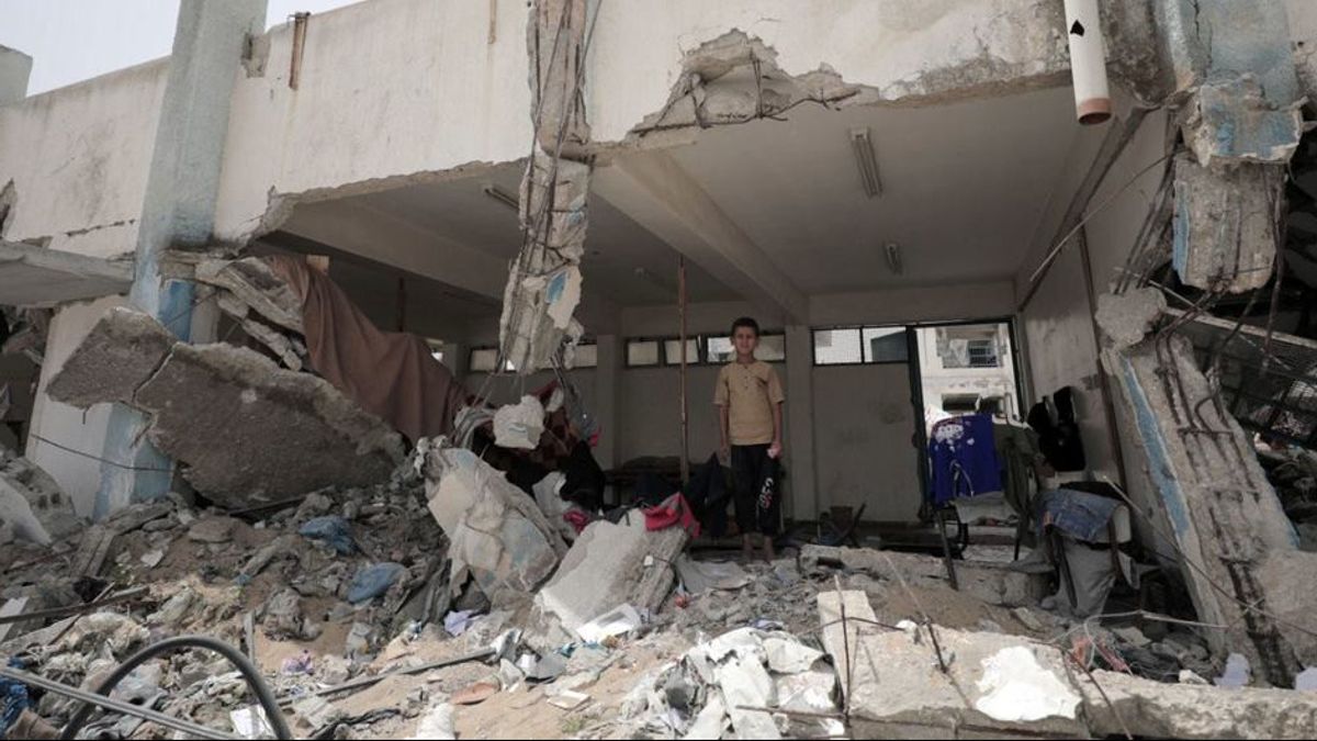 12 Fasilitas UNRWA di Gaza Hancur Akibat Serangan Israel, Termasuk Sekolah dan Klinik.