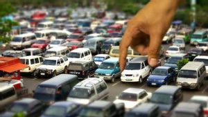 Pemerintah 'Talangin' Pajak Mobil dan Properti Rp7,9 Triliun