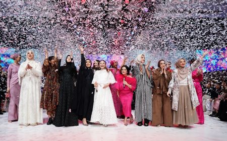 Runway Modinity Fashion Parade 2025 Hadirkan Deretan Aktris hingga Supermodel