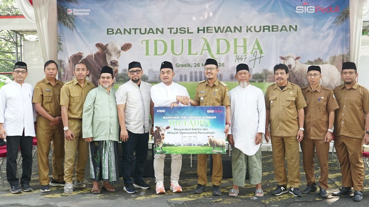 SIG Salurkan 292 Hewan Kurban Bagi Masyarakat di Sekitar Area Operasi di 19 Provinsi