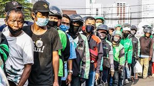 Pemprov DKI Diminta Tak Rapel Pemberian Bansos, Harus Disalurkan Tiap Bulan