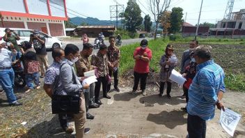 Pity! Mother And Biological Child Sue Each Other In A Land Dispute In Bukittinggi
