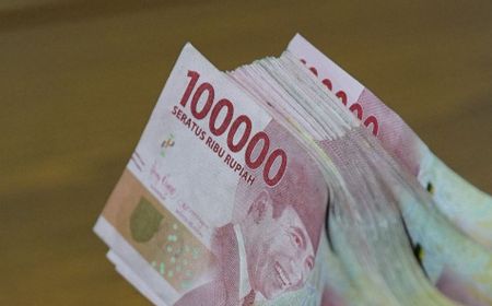 Rupiah Hampir Keok ke Rp14.000-an per Dolar AS