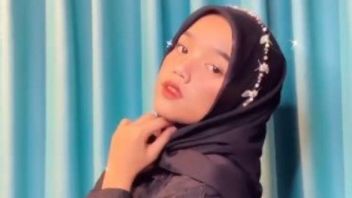 Gaya Baru Fuji Utami Pakai Hijab, Kekasih Thoriq Halilintar Ini Makin Berkilau 