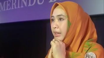 Les Internautes Soupçonnent Ria Ricis Enceinte, Oky Setiana Dewi: S’il Vous Plaît Priez 