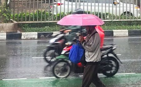 BMKG Prakirakan Jakarta Diguyur Hujan Kamis