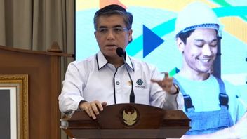 Yassierli Menaker: La faible compétitivité devient l’un des facteurs de PHK en République d’Indonésie