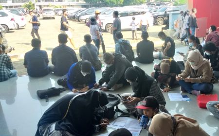 Ditinjau Panglima TNI dan Kapolri, Vaksinasi Massal di JIEXPO Berjalan Tertib dan Lancar