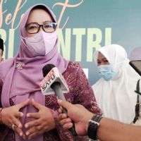 Bupati Ade Yasin Ajak Santri di Bogor Tangkal Ideologi Radikal, Minta Pengurus Ponpes Fokus ke Pendidikan