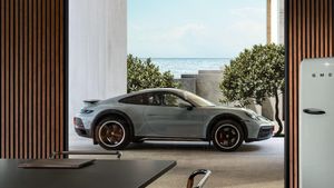 Ratusan Mobil Porsche di Rusia Mendadak Mati karena Masalah Satelit