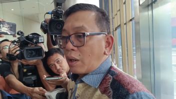 Arrivé au KPK, le dirigeant KY a discuté de l'éthique des juges PN Depok suspects de corruption