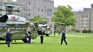 Trump Kunjungi Skotlandia, Bermain Golf Sambil Berbincang dengan PM Inggris