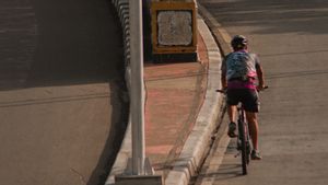 Kantornya Anies Wajibkan Pegawai Dishub 'Kandangkan' Mobil Saban Jumat, Harus Bersepeda ke Kantor