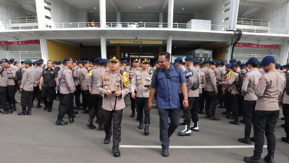 Jelang Laga Indonesia vs China di GBK, Polres Jakpus Imbau Suporter Tak Bawa Flare dan Miras