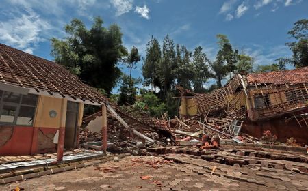 Pemerintah Bakal Relokasi Puluhan Rumah Terancam Longsor di Bandung Barat