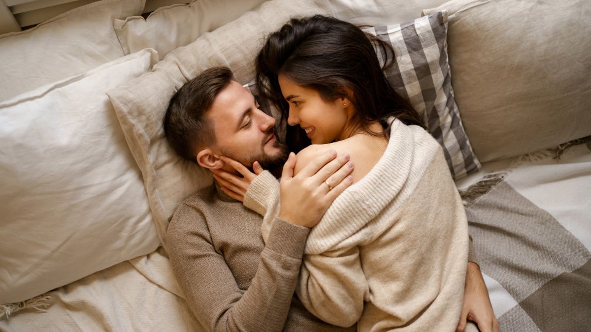 10 Things To Prepare Before Making Love So It Doesn't Feel Ordinary