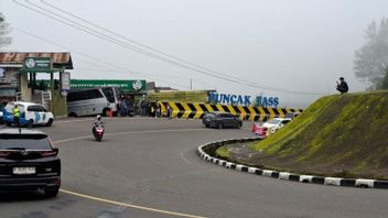 Titik Rawan Longsor di Jalur Puncak yang Harus Anda Waspadai Saat Liburan