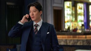 Lee Dong Gun et Kang Hae Rim sortant de 16 ans après leur rencontre